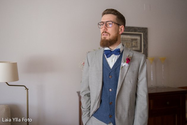Una boda hipster con looks bien cuidados, y Marc https://laiayllafoto.com